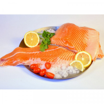 Losos norský, filet s kůží, čerstvý VAC (kus cca 0,5kg)