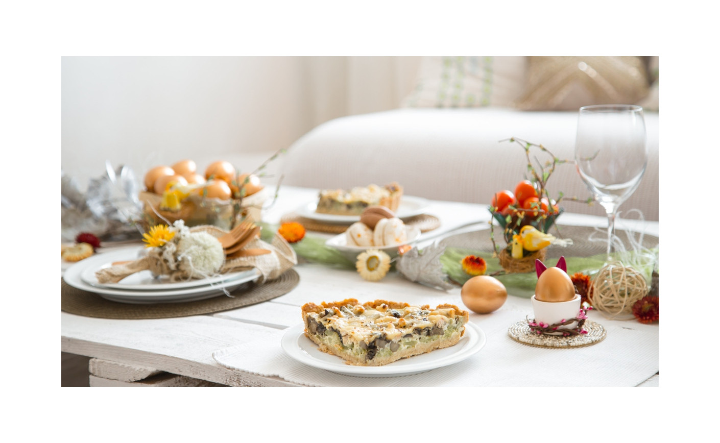 Velikonoční nádivka (sekanice, hlavička)